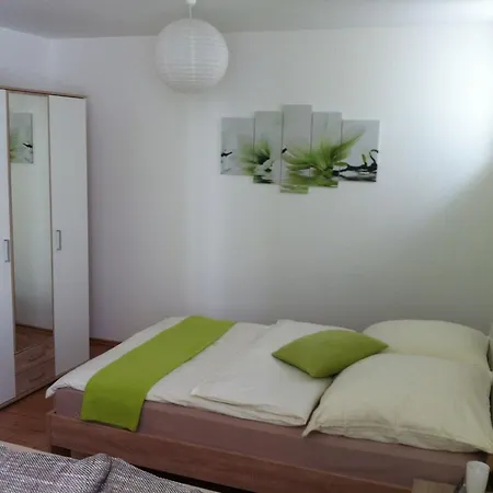 Heike Apartman Dettingen an der Erms